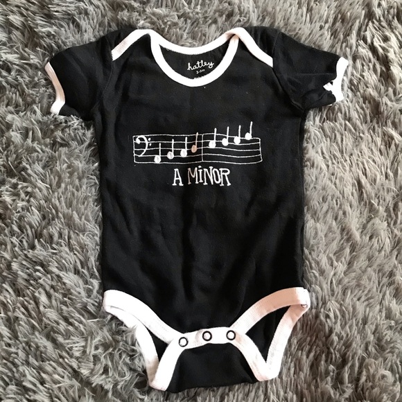 Hatley Other - 💥4/$20 HATLEY music lovers onesie 🎶 🎼 🎵